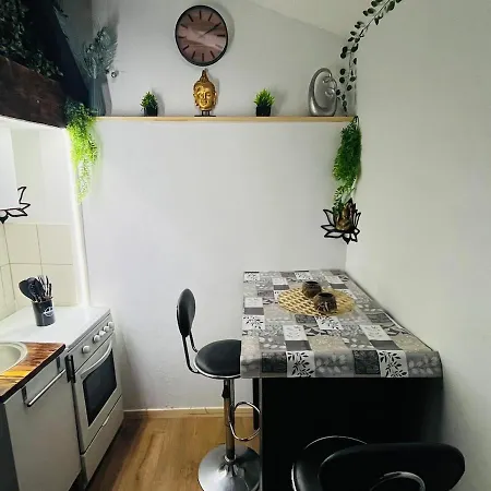 Apartman La Grange *